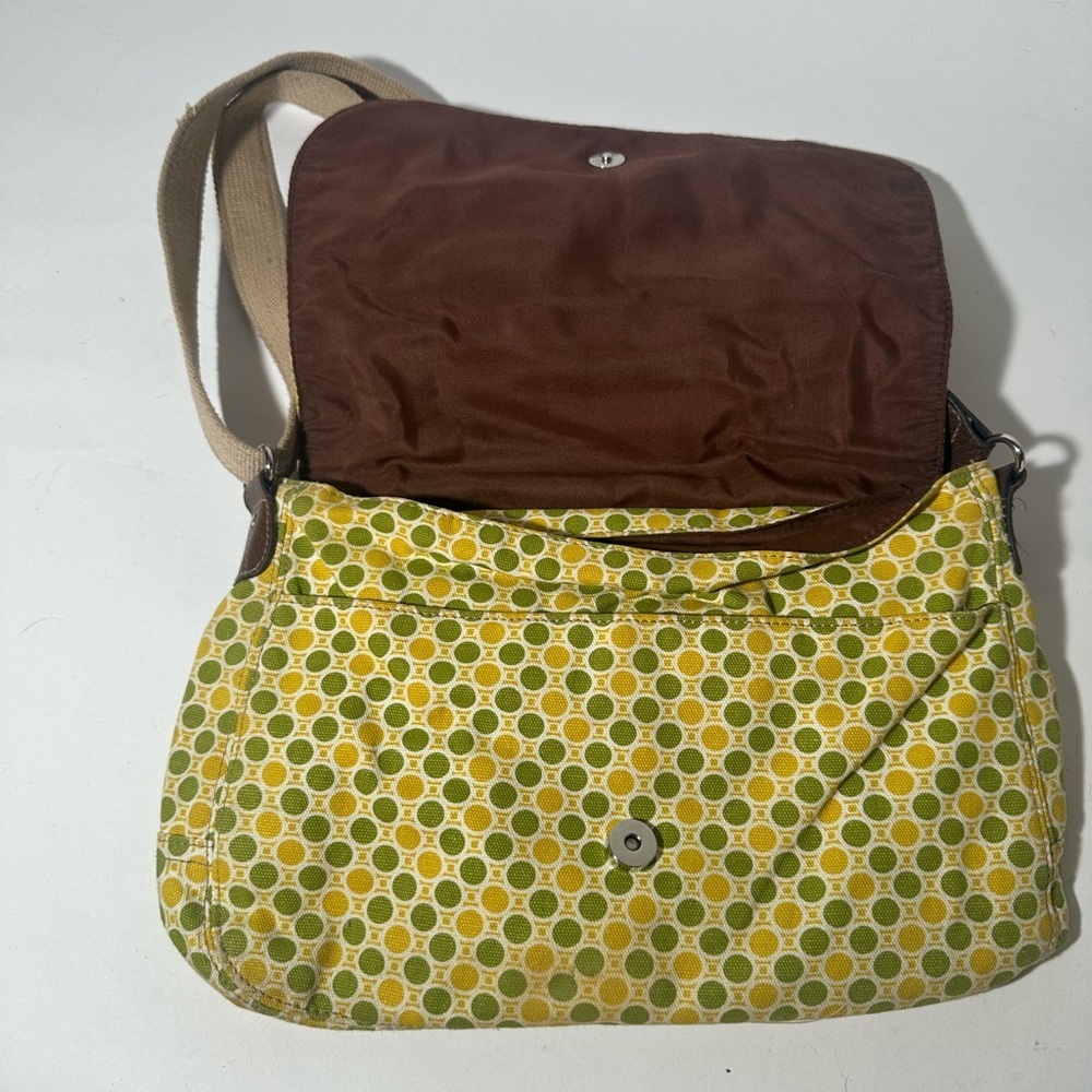 Colorful Yellow and Green Shoulder Bag with Patchwork Design - Picture 5 of 8